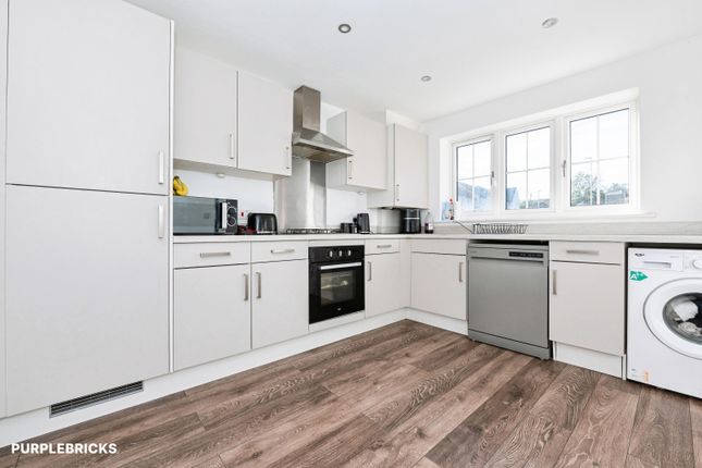 106, Cornfield Drive, Gravesend photo 4