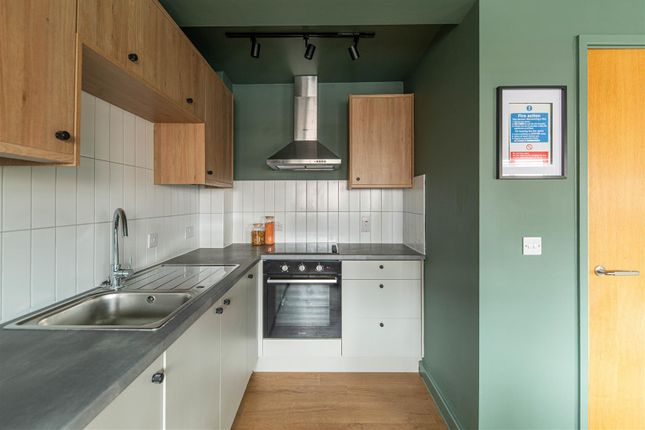 Flat 7, New Mills, Monday Crescent, Newcastle Upon Tyne photo 3