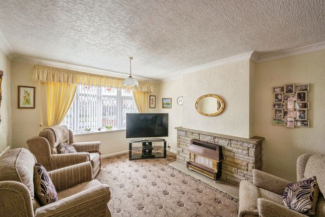 69, Jacklins Approach, Scunthorpe photo 2