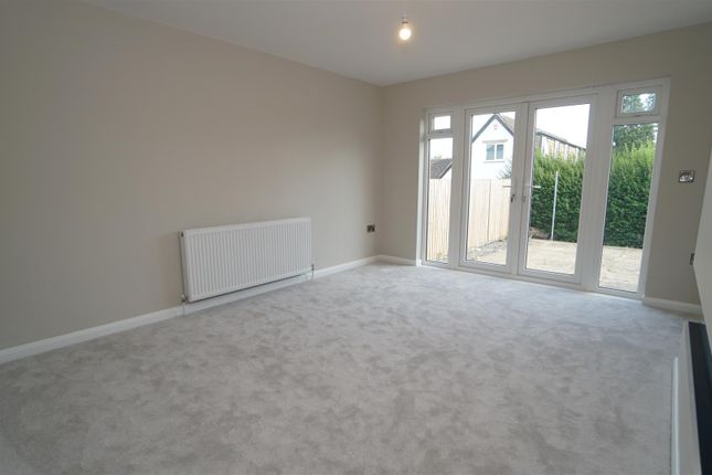 15, Cavendish Drive, Bingley photo 2