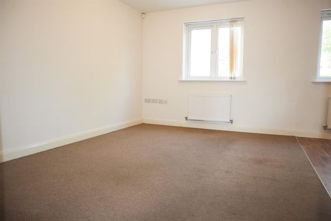 1b, Fearnville Estate, Clevedon photo 4