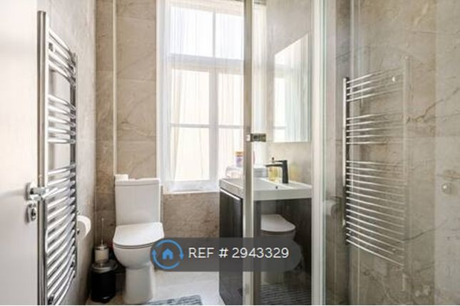 Flat, A Harcourt St, London photo 3