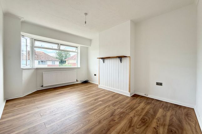 75 Orchard Avenue, Cheltenham photo 4