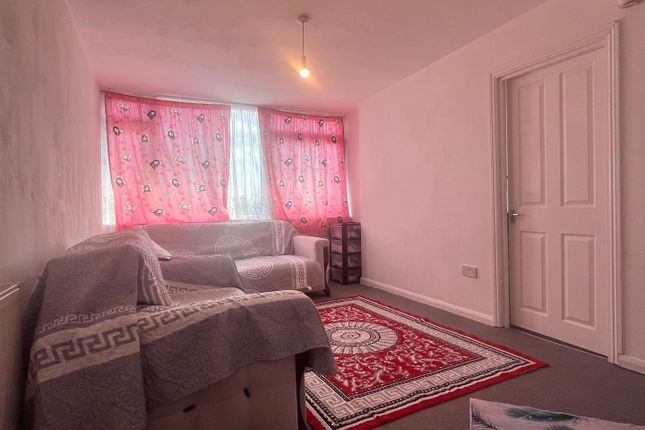 1-bed flat on 13 Wall End Court, Wall End Road, London, £175,000