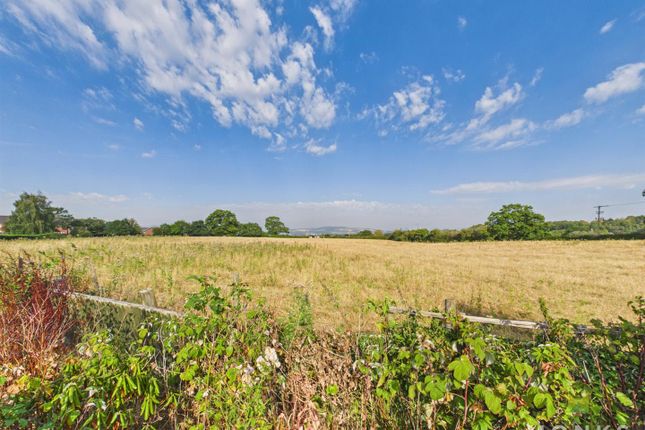 Meadowside, Overton Road, Oswestry photo 2