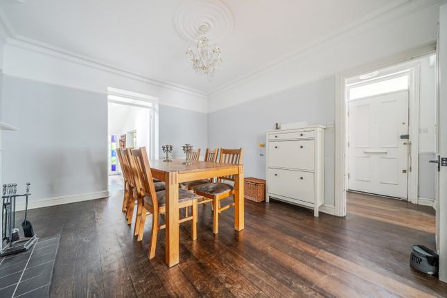 113, Old Woolwich Road, London photo 4