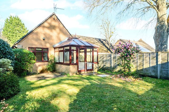 12, Farthing Fields, Bordon photo 3