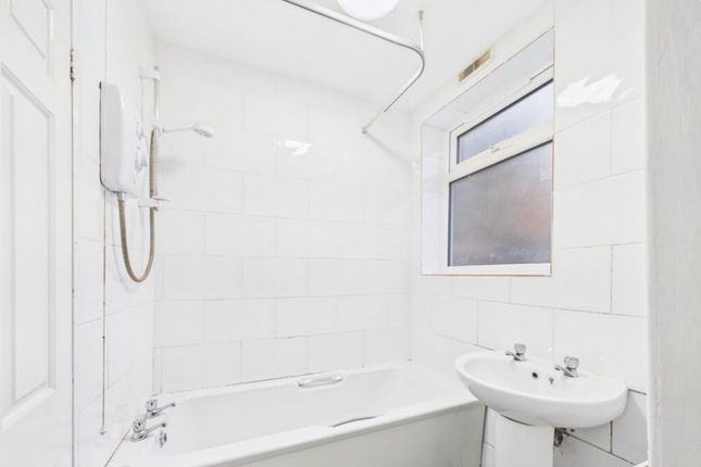 23 NOTTINGHAM ROAD, ALFRETON photo 3