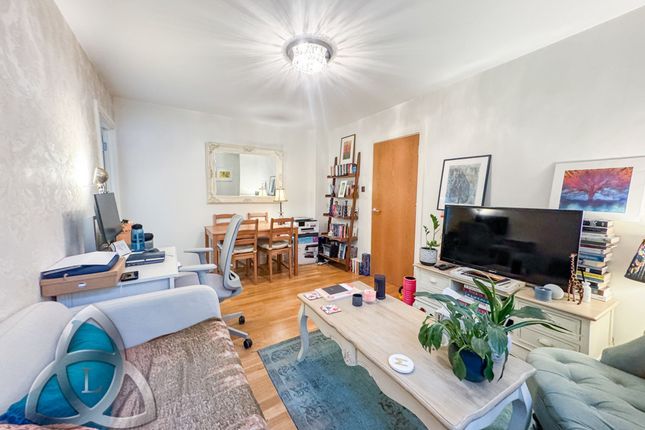 1-bed flat on Flat 8, Langford Court, London, £460,000