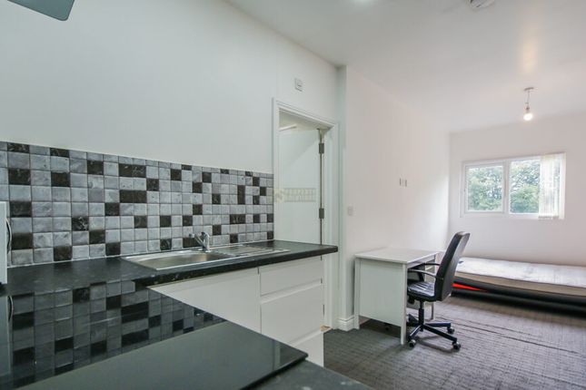 135, Heeley Road, Birmingham photo 2