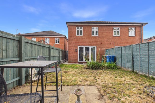 5 Aspen Close, Willerby, East Riding of Yorkshire photo 2