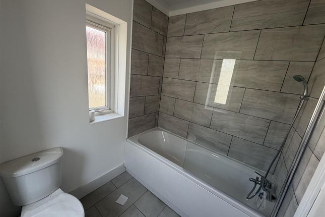 7, Mendip Terrace, Stanley photo 3