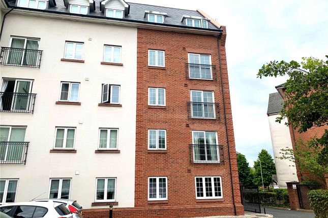 Flat for sale in Greenings Court, Warrington, Cheshire