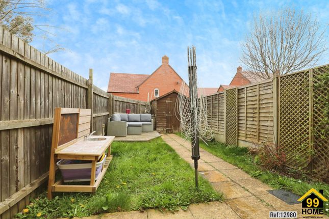 End terrace house for sale in Saturn Way, Stratford Upon Avon, Stratford-On-Avon