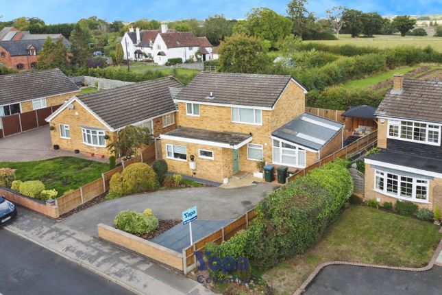 4-bed detached on 244, Upper Eastern Green Lane, Coventry, £450,000