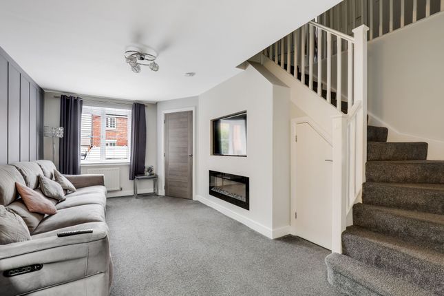 26 Pennyroyal Way, Nottingham photo 3