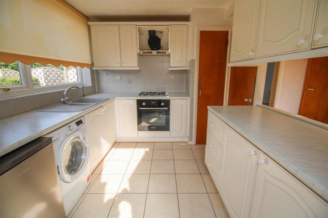 85, Paddock Mead, Harlow photo 2