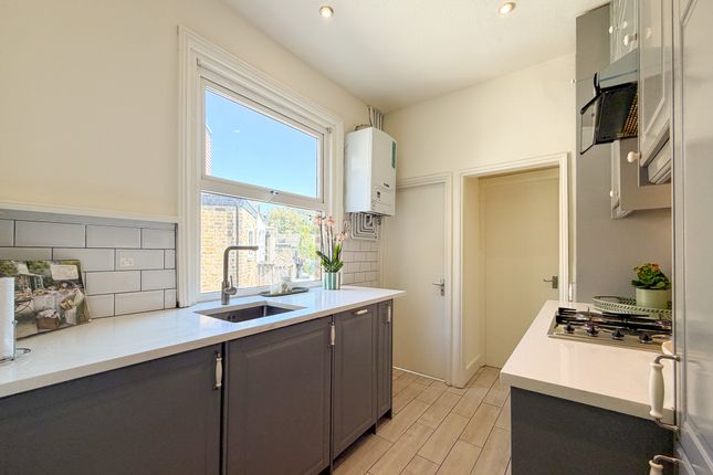 383A, Acton Lane, London photo 4
