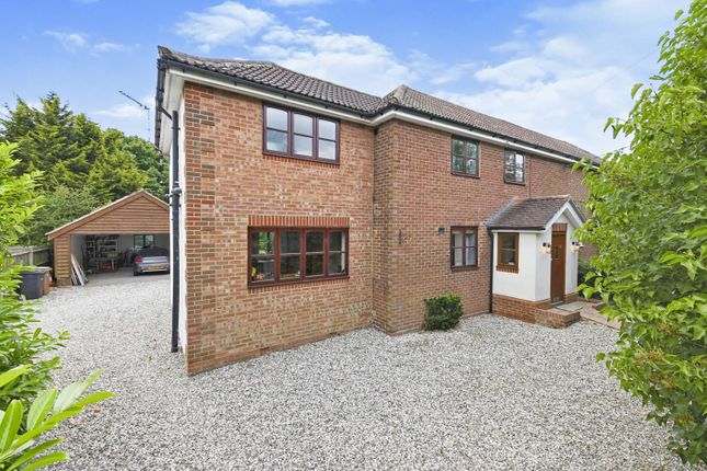 Thumbnail Semi-detached house for sale in Partridge Green, Chelmsford