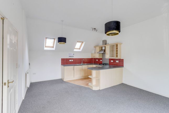 78 Mountbatten Way, Nottingham photo 3