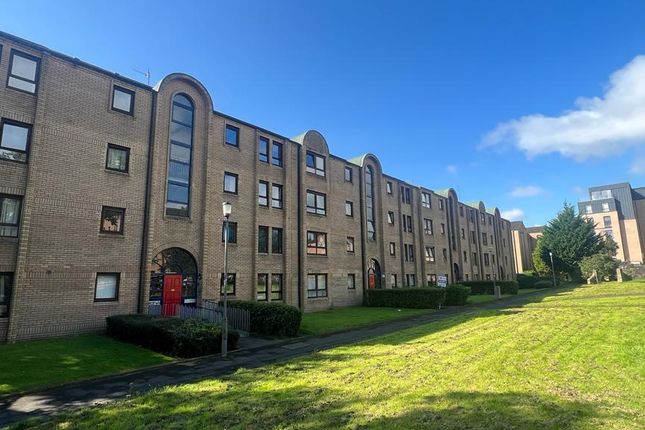 Thumbnail Flat to rent in Overnewton Square, Yorkhill, Glasgow