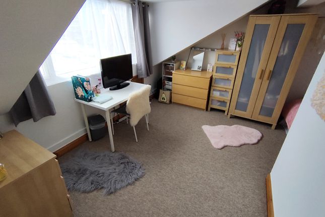 Terraced house to rent in Selbourne Terrace, Portsmouth