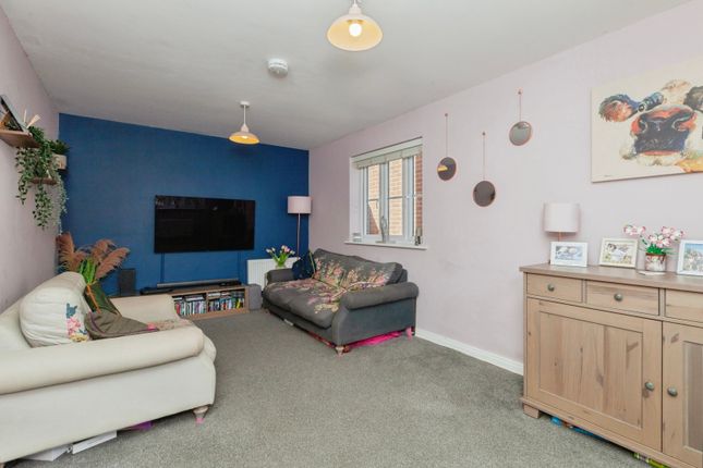 34, Barrowcliff Way, Leicester photo 3