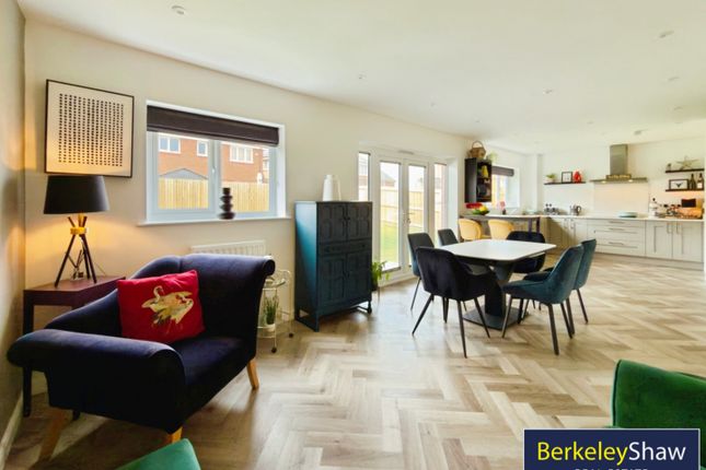 7, Torentun Close, Thornton photo 3