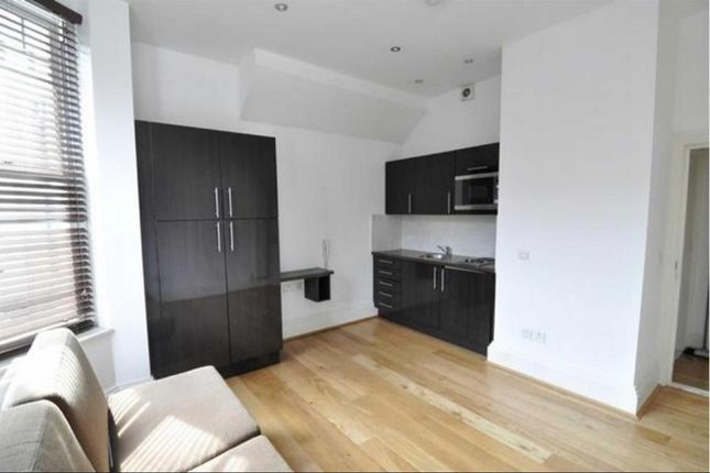 Studio to rent in Inglewood Mansions, West End Lane, West Hampstead, London
