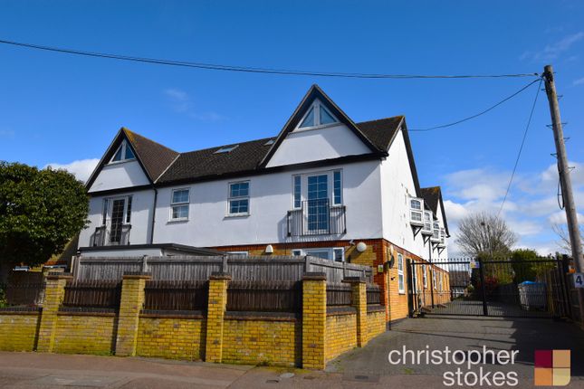 Thumbnail Flat for sale in Millennium Court, 4 Flamstead End Road, Cheshunt, Waltham Cross, Hertfordshire