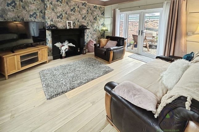 3, Spratslade Drive, Stoke On Trent photo 2