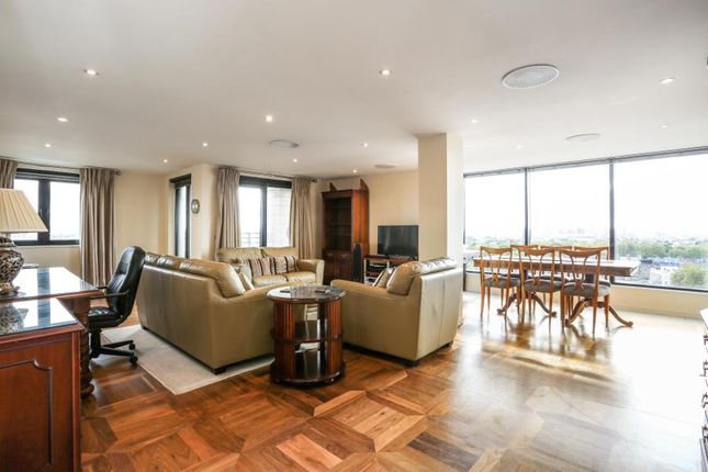 Thumbnail Flat to rent in Point West, Cromwell Road, South Kensington