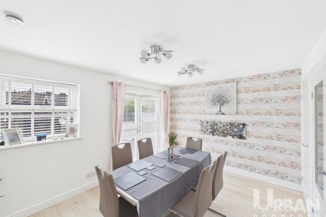 1, Whitstable Close, Hull photo 3