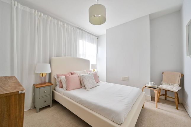 Property for sale in Harbinger Road, Isle Of Dogs, London