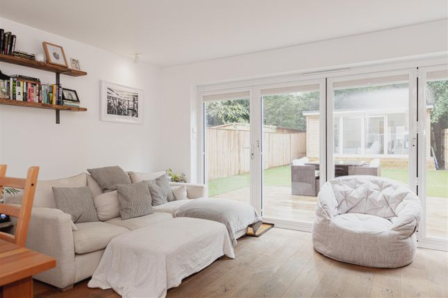3-bed terraced on 3, William Gardens, Horley, £500,000
