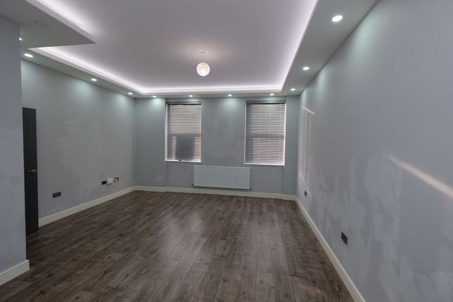 Flat 6, Nya Court, St. Austell photo 4