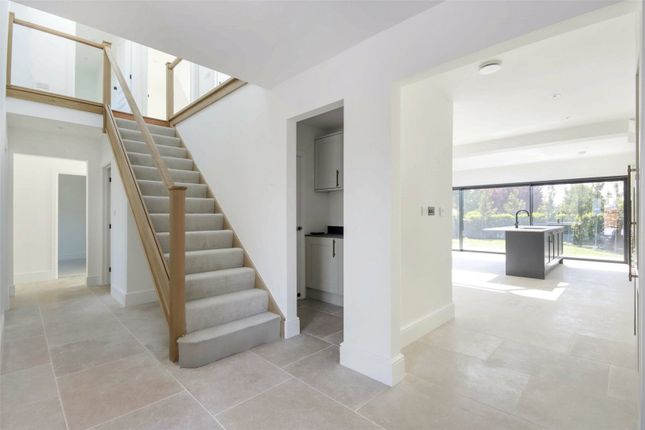 The Willows, 121, Noahs Ark, Sevenoaks photo 4