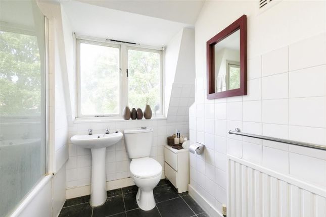Flat 9, 56-58, Crowndale Road, London photo 2
