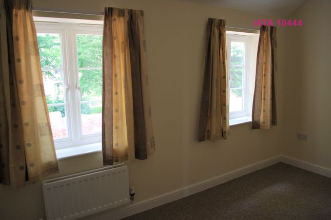 9 Catleys Court, Southbroom Road, Devizes photo 5
