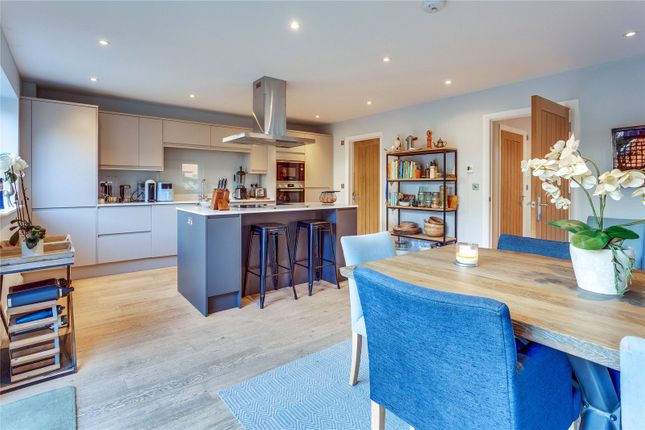 2B, Braybrooke Road, Berkshire photo 3