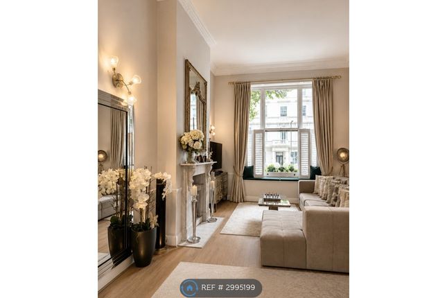 Inverness Terrace, London photo 4