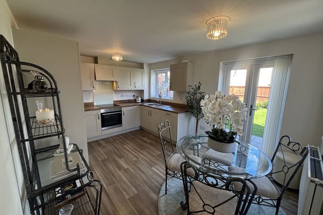 1, Tulip Drive, Balby, DN4 photo 5