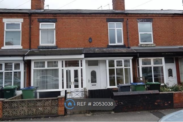 Thumbnail Terraced house to rent in Lightwoods Road, Smethwick