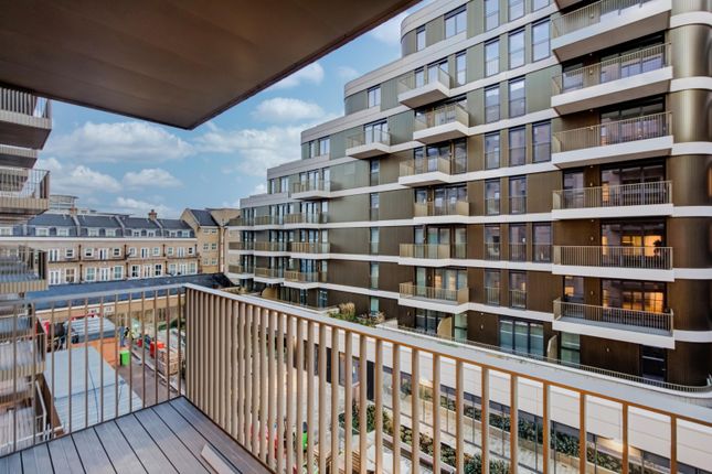 312A, Chelsea Botanica, Watermeadow Lane, London photo 5