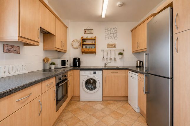 50 Hilton Grange, Hilton Crescent, Nottingham photo 4