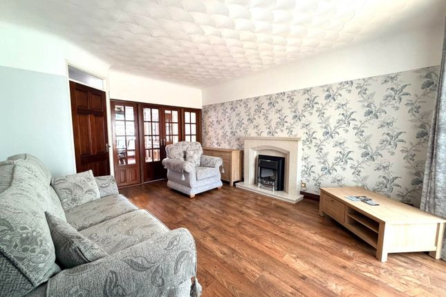 18, Domar Close, Liverpool photo 4
