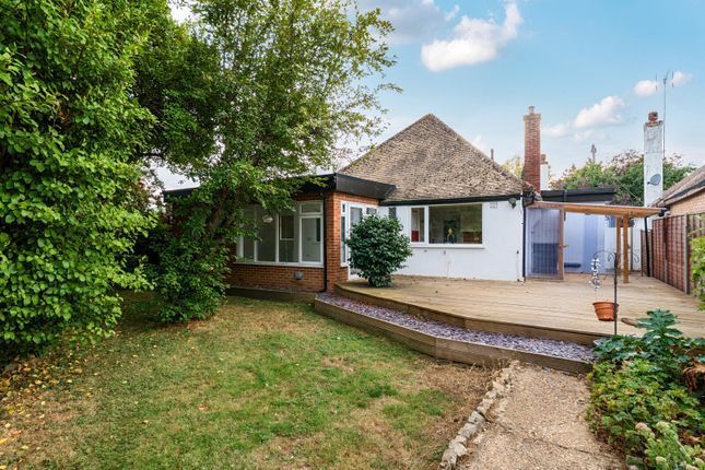 106, Thames Street, Weybridge photo 2