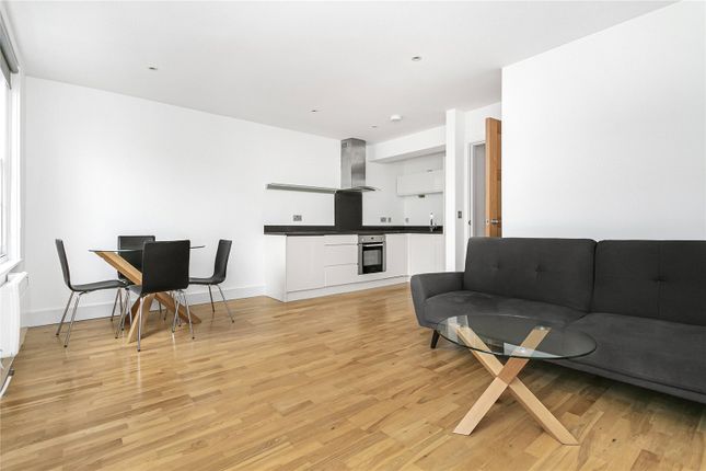 Thumbnail Property to rent in Clapham Manor Street, London