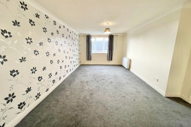 Flat for sale in 121 Hornby Road, Blackpool