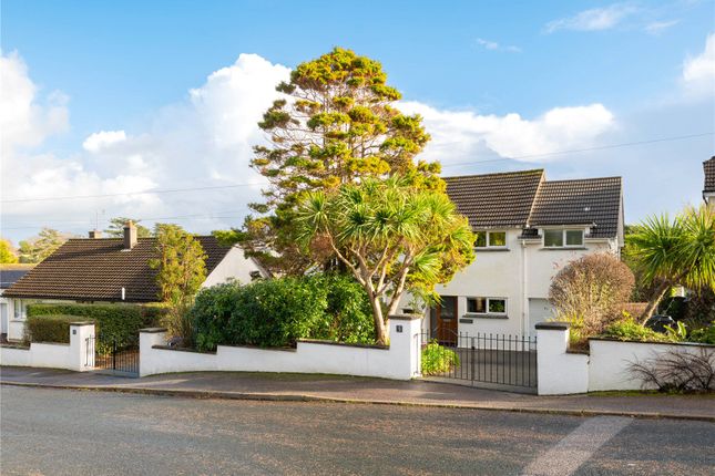5, Tredova Crescent, Cornwall photo 2